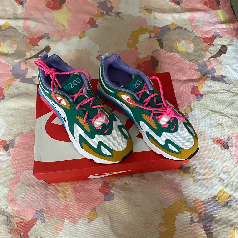 WOMEN AIRMAX 200